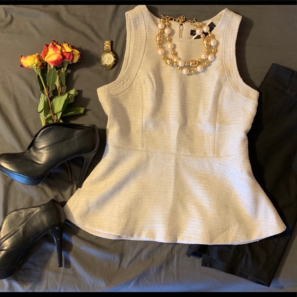 Peplum fitted blouse cream / gold metallic